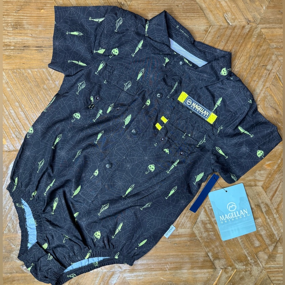 Magellan Outdoors Shirt onesie Halloween web print w skull bobbers print
